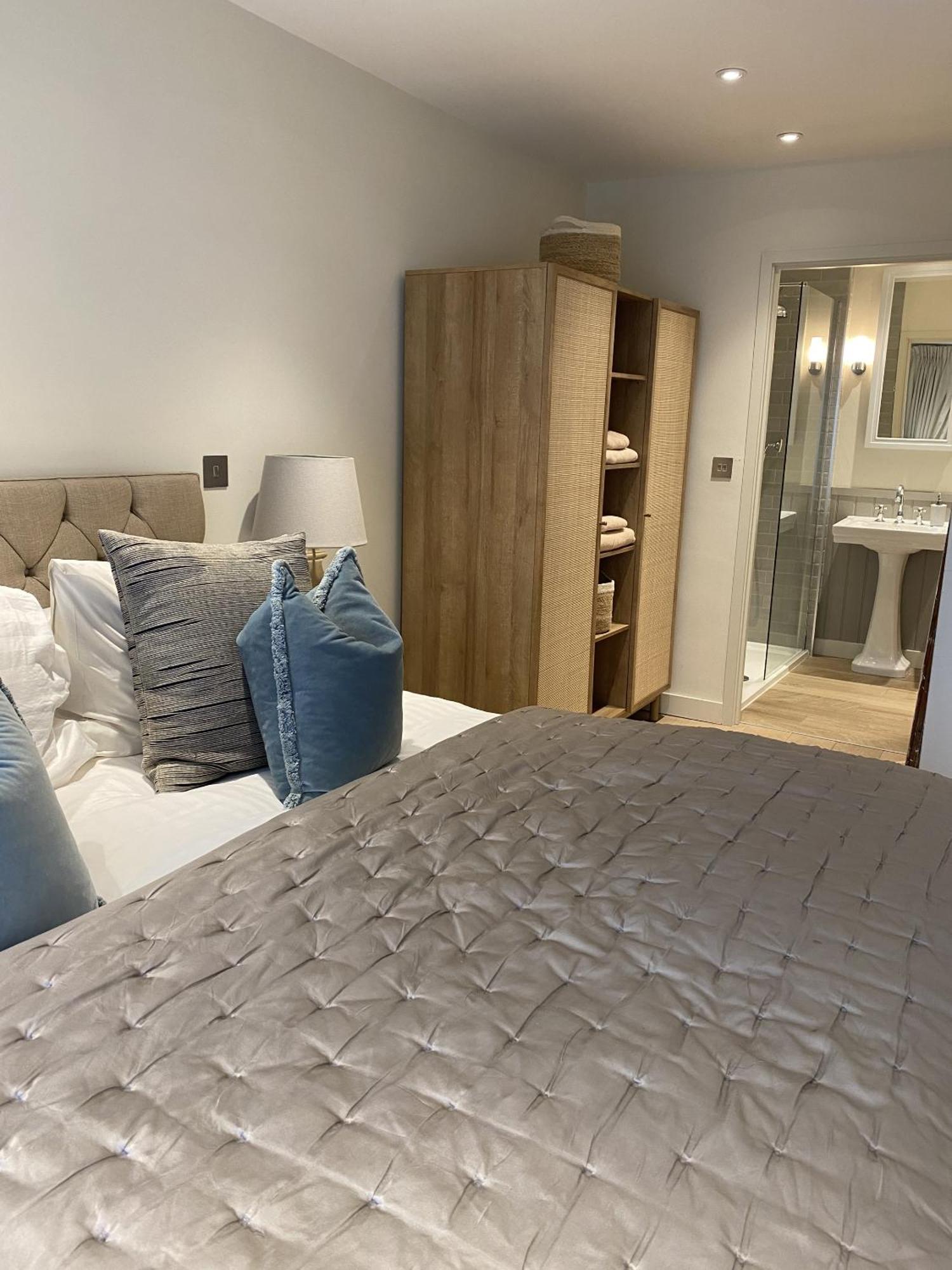 Walcot Yard With Parking, Bath Keys Apartment Екстериор снимка