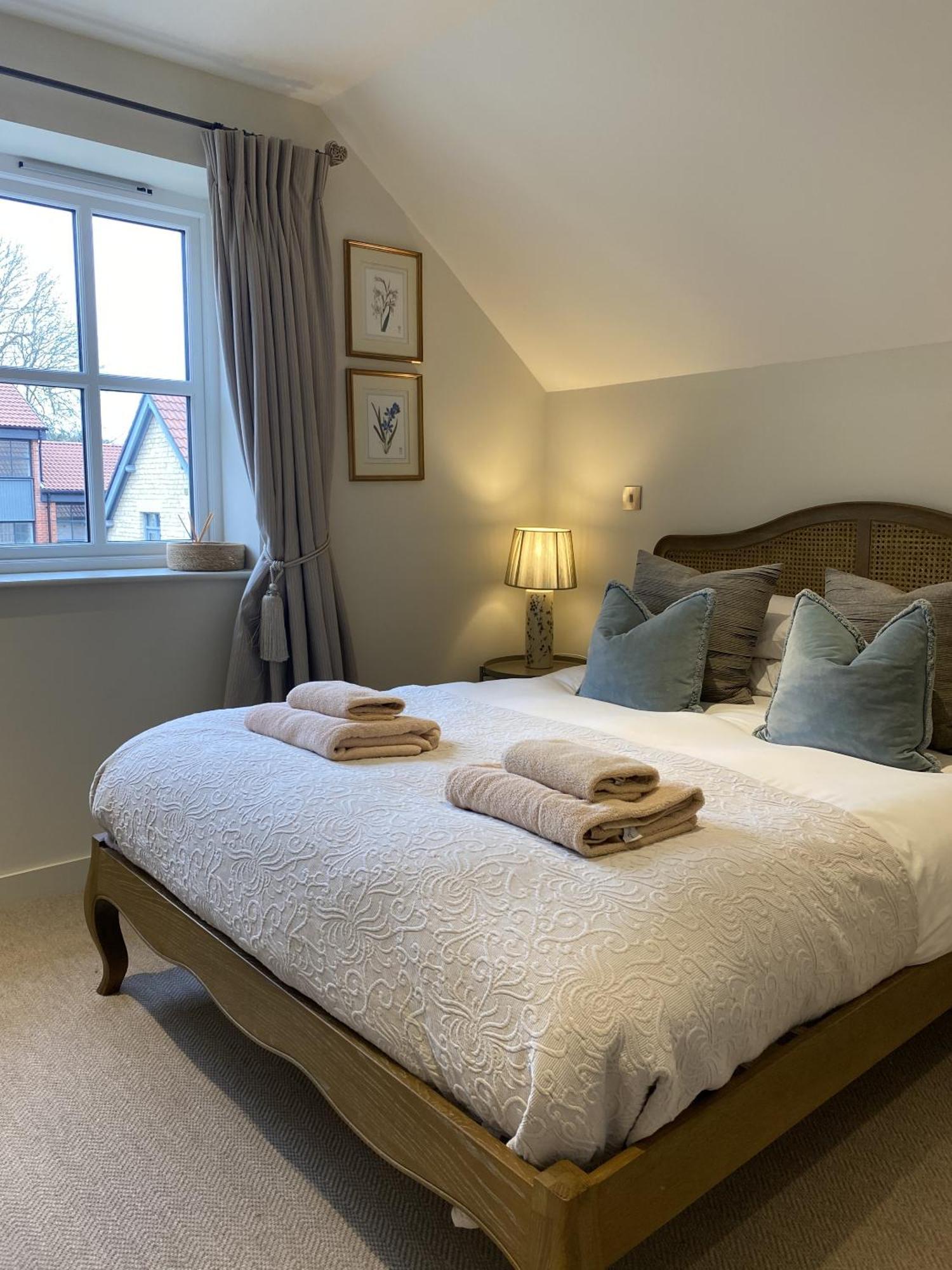 Walcot Yard With Parking, Bath Keys Apartment Екстериор снимка